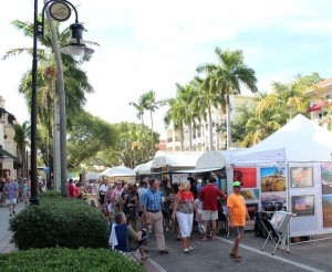 Naples News Years Crowd Shot 23