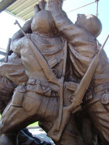 2011-09-13 Iwo Jima Mon. - Walkaround Tour of Painted Figures [2nd Coat] (1)