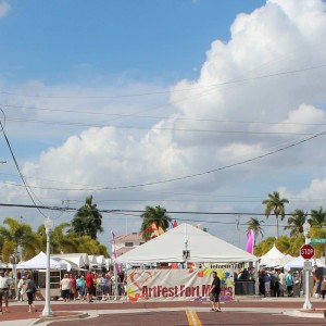 2012 Festival Entrance 01