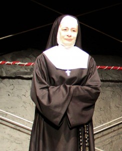 Nun 3