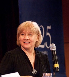 Arlene Hutton 08