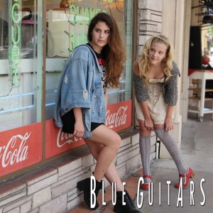 Blue Guitars 01