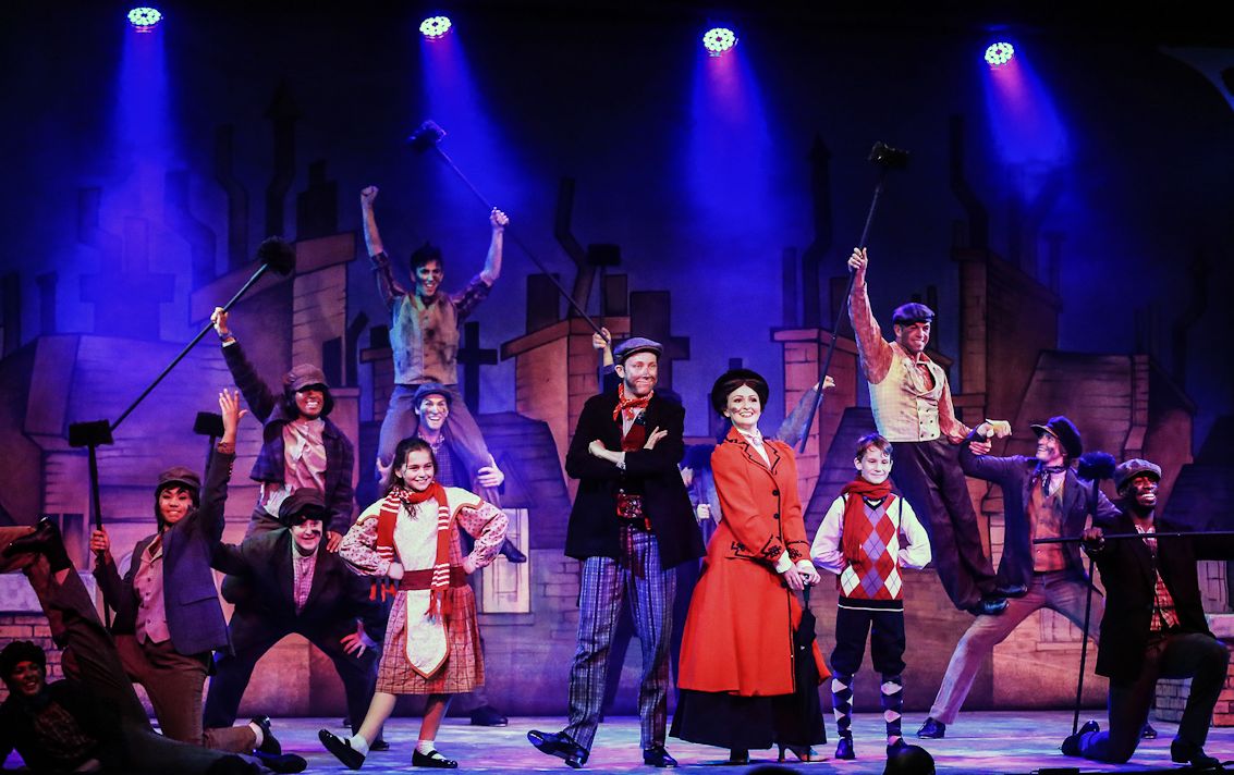 Spotlight on Mary Poppins’ chimney sweep extraordinaire Chris Duir