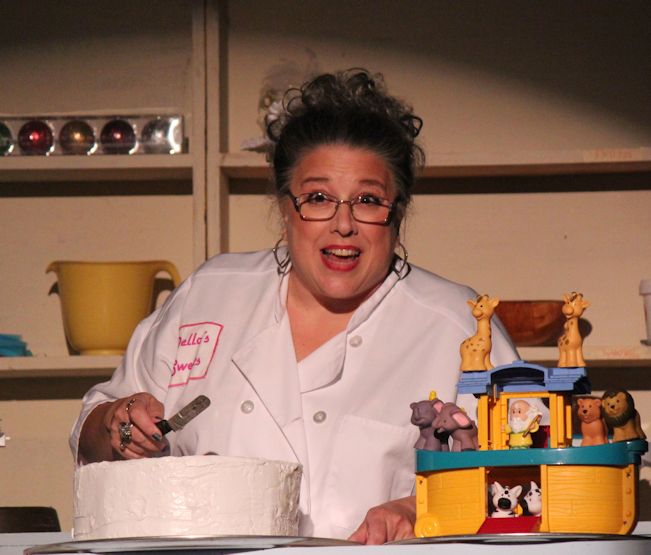 ‘The Cake’ gives theatergoers a lot to sink their teeth